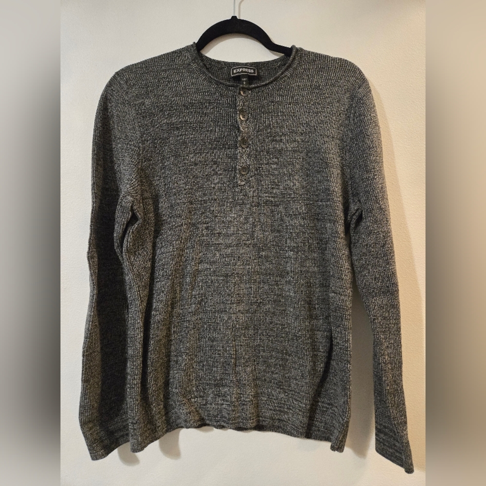 Express Men’s Gray And Black Static Knit Henley Button Sweater Size L